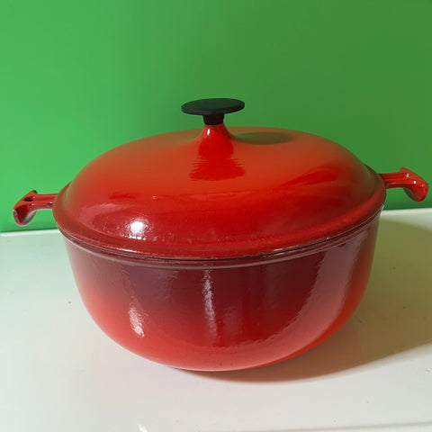 Le Creuset braadpan Enzo Mari cocotte 29 cm kersenrood