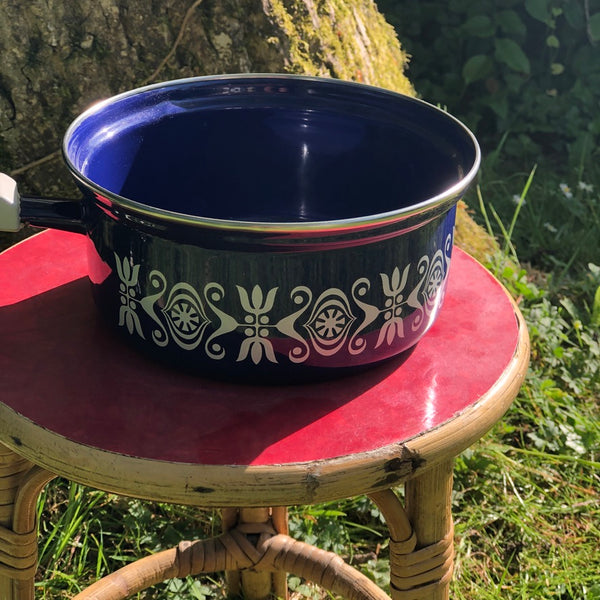 Blauwe steelpan met bloemmotief 16 cm