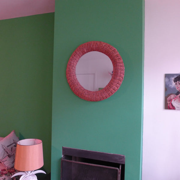 Ronde rotan spiegel